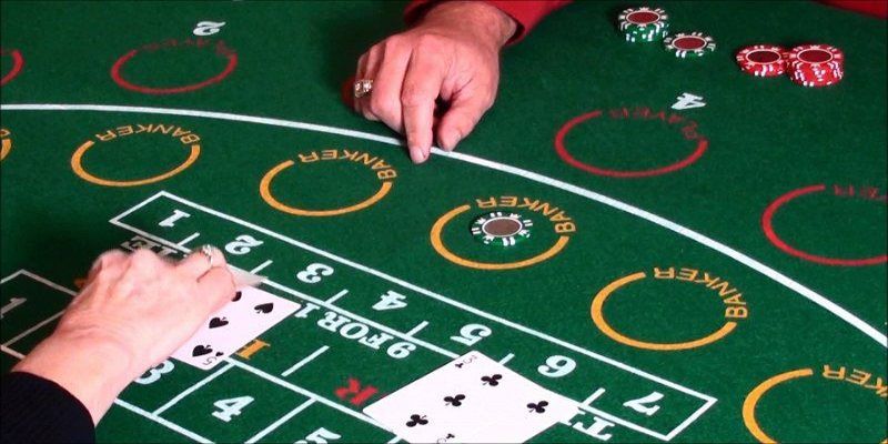 Chia sẻ cách chơi của game baccarat 77Win